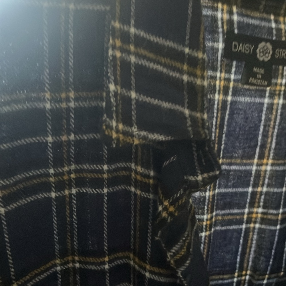 Cute Flannel - Picture 2 of 5